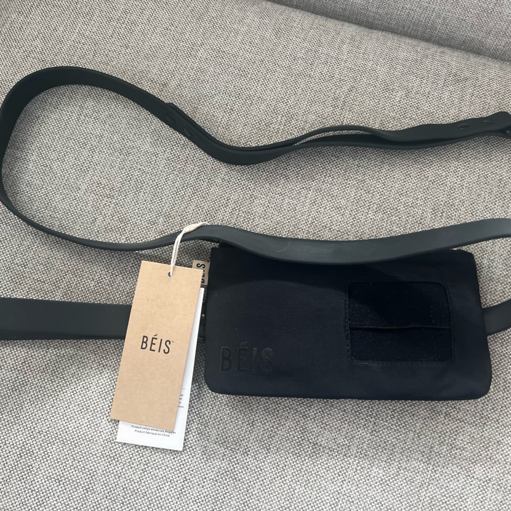 NWT BEIS The Large Pet Leash